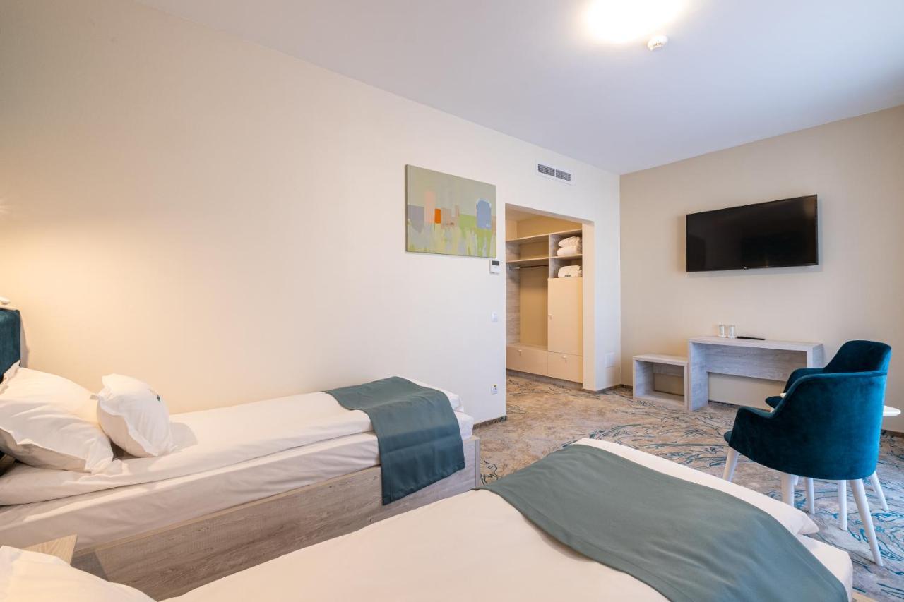 Fiald Hotel & Spa Μπακάου Εξωτερικό φωτογραφία