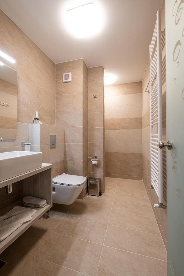 Fiald Hotel & Spa Μπακάου Εξωτερικό φωτογραφία