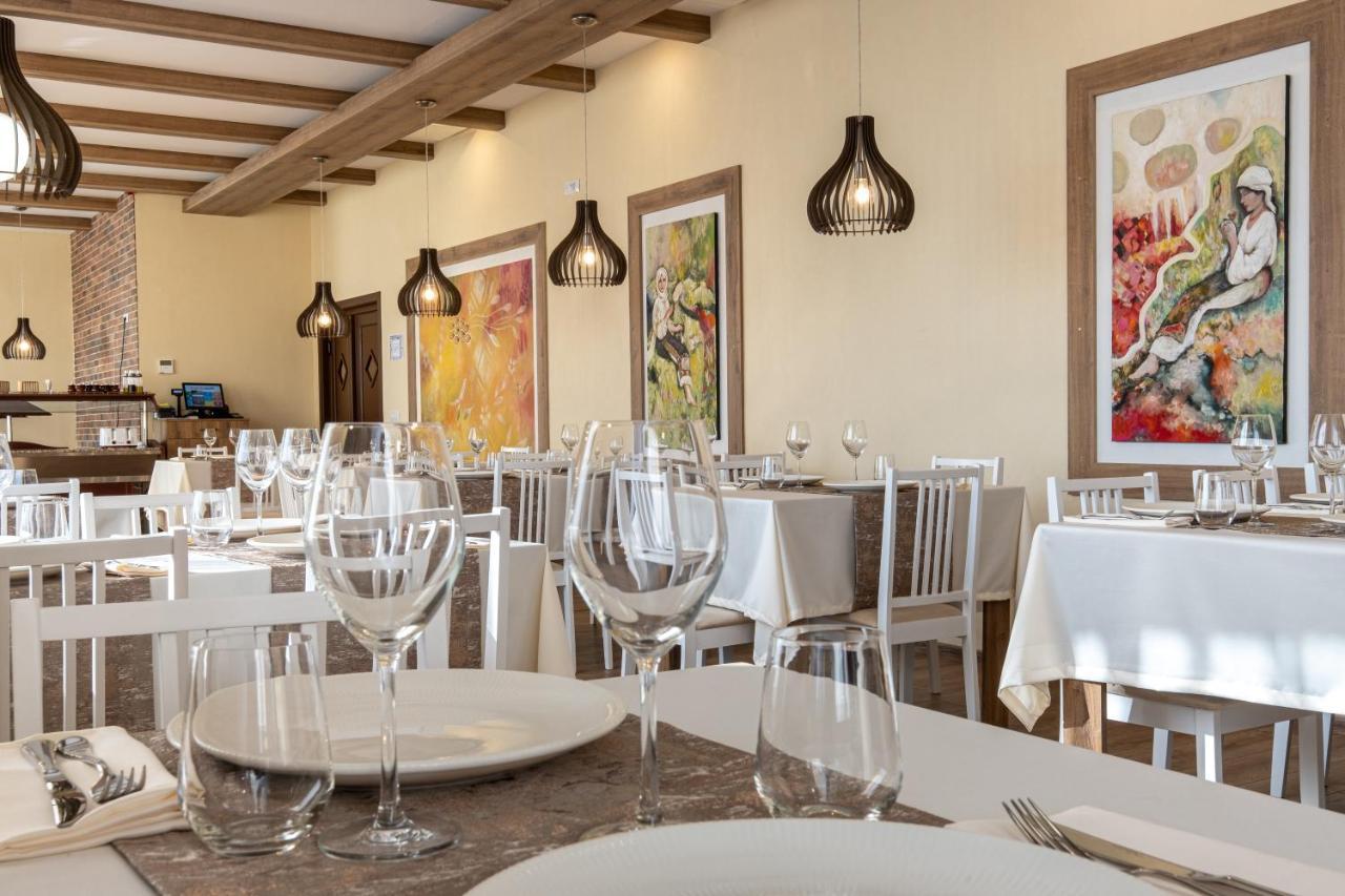 Fiald Hotel & Spa Μπακάου Εξωτερικό φωτογραφία